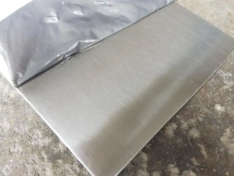 304不锈钢拉丝板