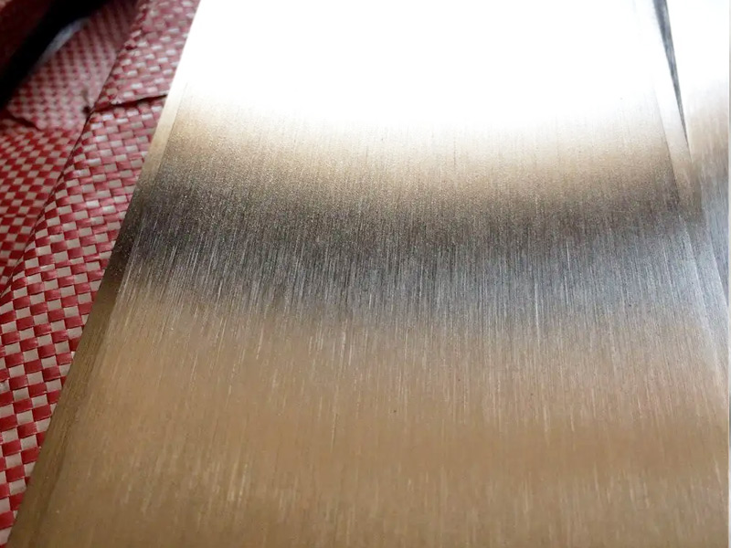 201不锈钢拉丝板